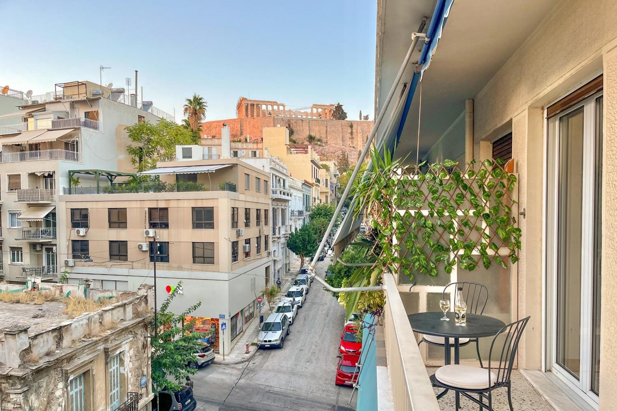Close Acropolis View 3 Bd Apt เอเธนส์ ภายนอก รูปภาพ